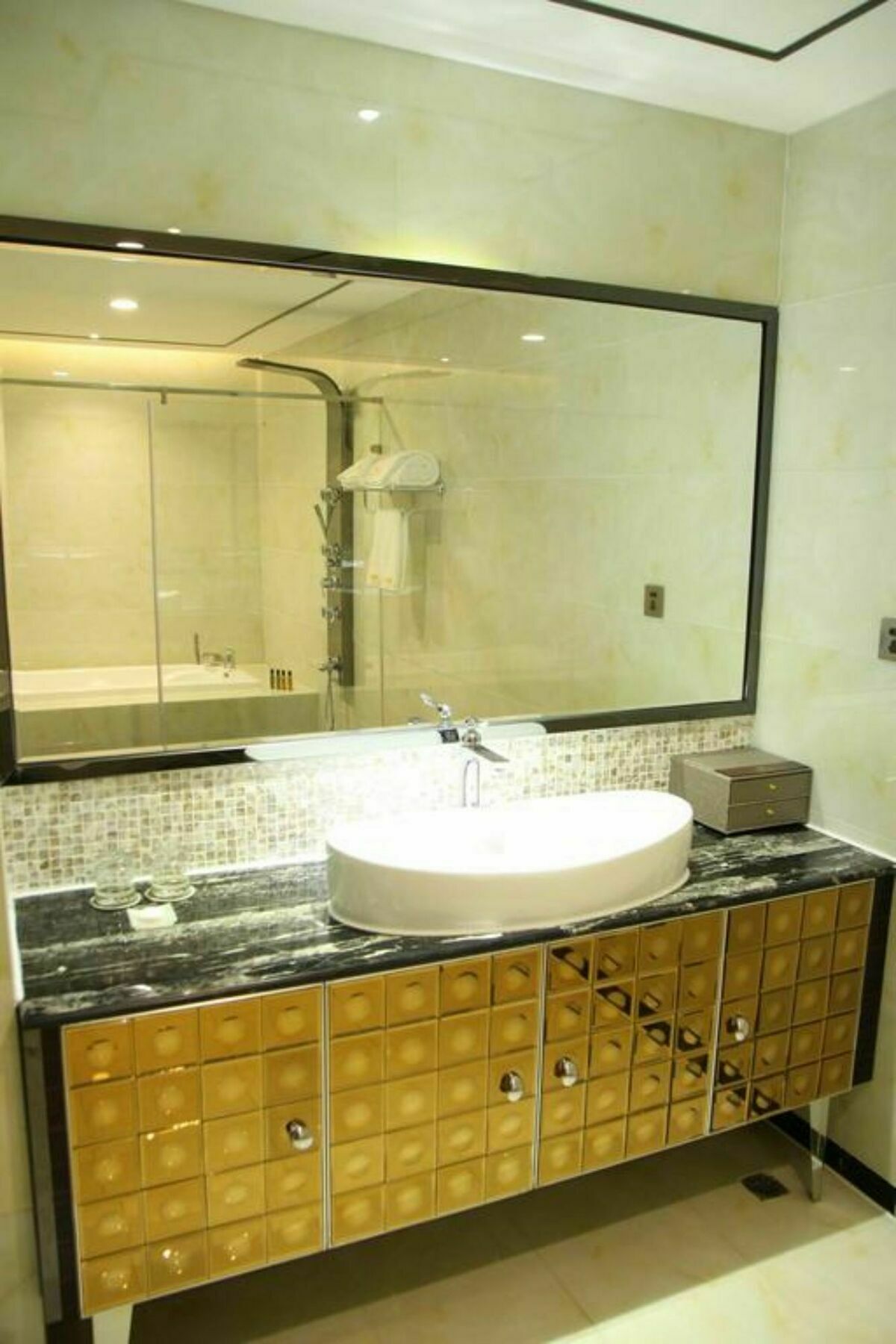 Foshan Sweet World Hotel Екстер'єр фото