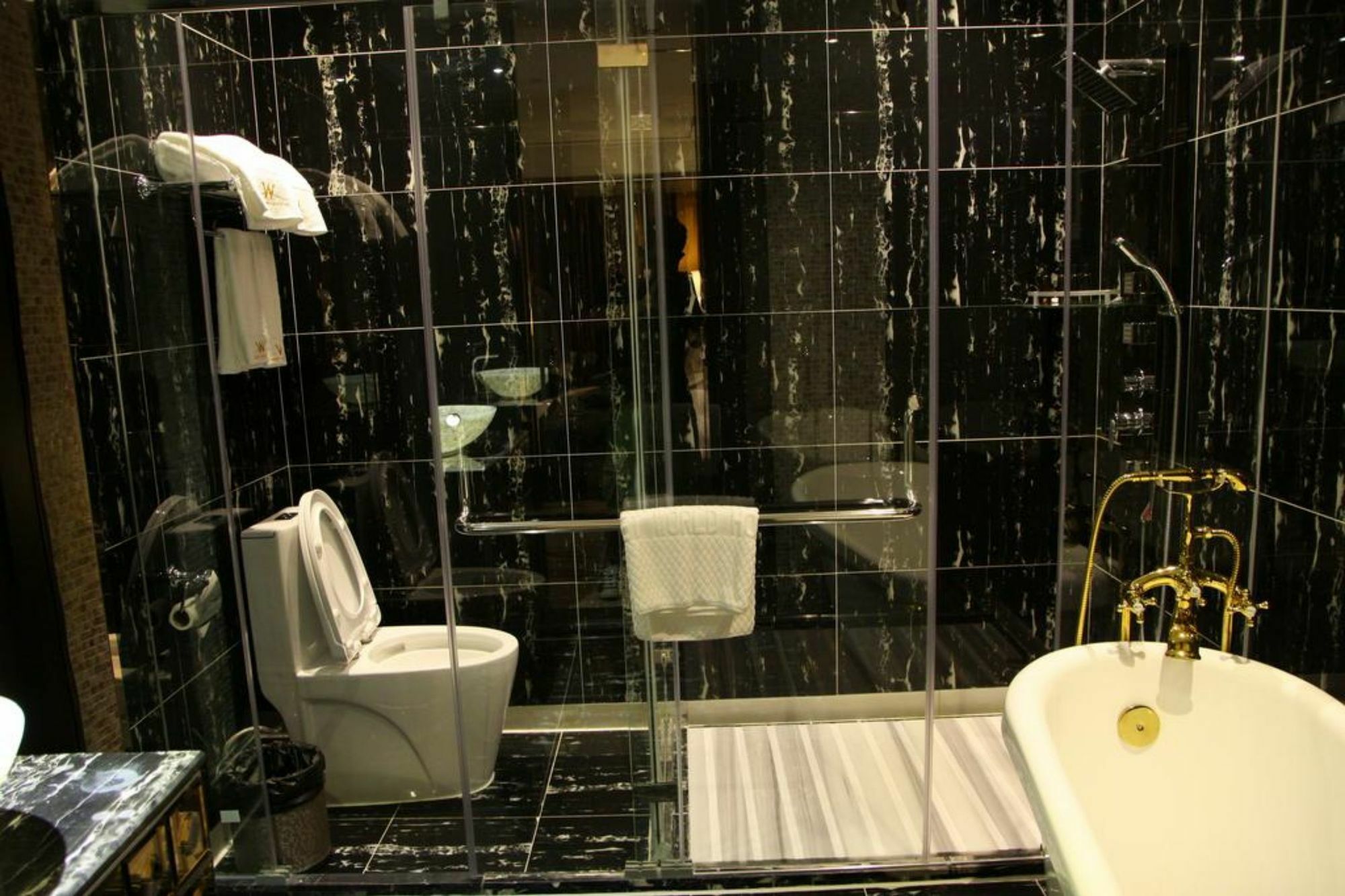 Foshan Sweet World Hotel Екстер'єр фото
