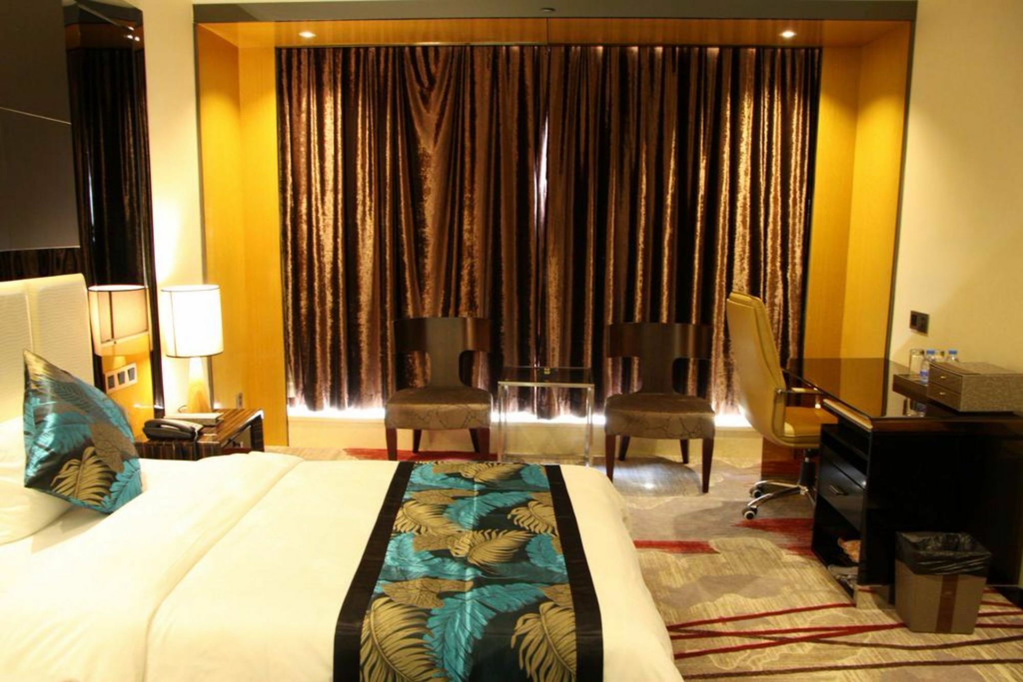 Foshan Sweet World Hotel Екстер'єр фото